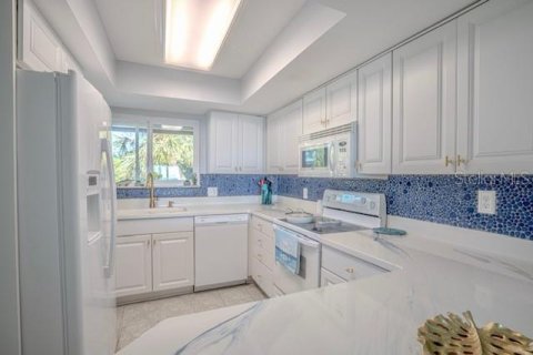 Condo in Holmes Beach, Florida, 2 bedrooms  № 1883120 - photo 4