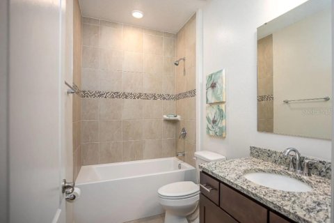 House in Leesburg, Florida 3 bedrooms, 184.69 sq.m. № 2219221 - photo 19