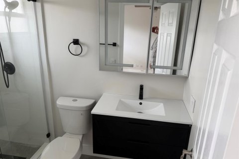 Apartment in Fort Lauderdale, Florida 2 bedrooms, 92.9 sq.m. № 2083375 - photo 11