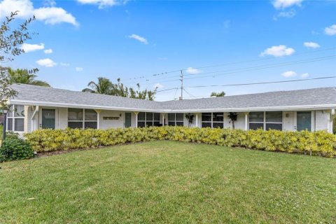 Apartment in Fort Lauderdale, Florida 2 bedrooms, 92.9 sq.m. № 2083375
