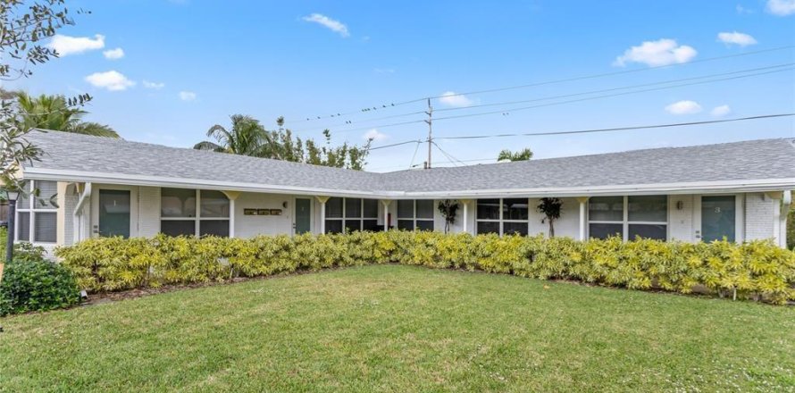 Apartment in Fort Lauderdale, Florida 2 bedrooms, 92.9 sq.m. № 2083375