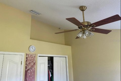 Townhouse in Tampa, Florida 3 bedrooms, 159.23 sq.m. № 1821027 - photo 27