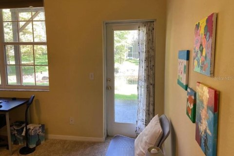 Townhouse in Tampa, Florida 3 bedrooms, 159.23 sq.m. № 1821027 - photo 12