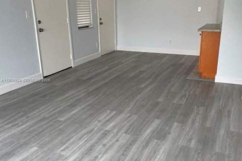 Copropriété à vendre à Palmetto Bay, Floride: 2 chambres, 72.19 m2 № 2010862 - photo 6