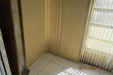 Copropriété à vendre à Sunrise, Floride: 1 chambre, 69.68 m2 № 2250440 - photo 11
