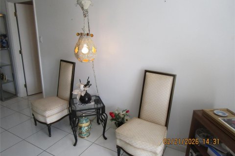 Copropriété à vendre à Sunrise, Floride: 1 chambre, 69.68 m2 № 2250440 - photo 10