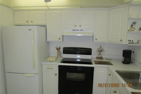 Copropriété à vendre à Sunrise, Floride: 1 chambre, 69.68 m2 № 2250440 - photo 2