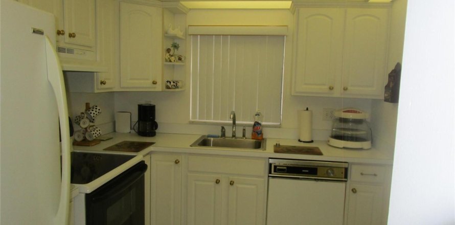 Studio à Condo à Sunrise, Floride  № 2250440
