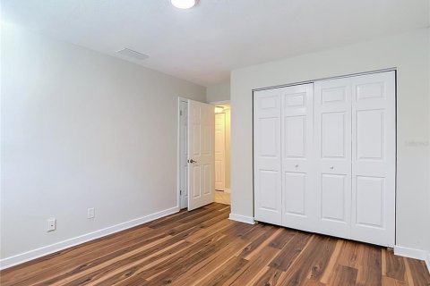 House in Brandon, Florida 3 bedrooms, 122.63 sq.m. № 2425646 - photo 19
