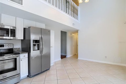 House in Brandon, Florida 3 bedrooms, 122.63 sq.m. № 2425646 - photo 14