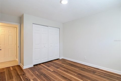 House in Brandon, Florida 3 bedrooms, 122.63 sq.m. № 2425646 - photo 17
