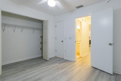 Casa en alquiler en Gainesville, Florida, 2 dormitorios, 82.4 m2 № 2427576 - foto 10
