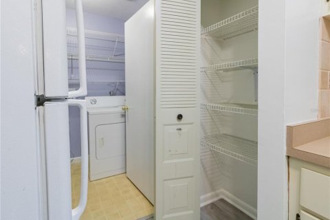 Casa en alquiler en Gainesville, Florida, 2 dormitorios, 82.4 m2 № 2427576 - foto 7