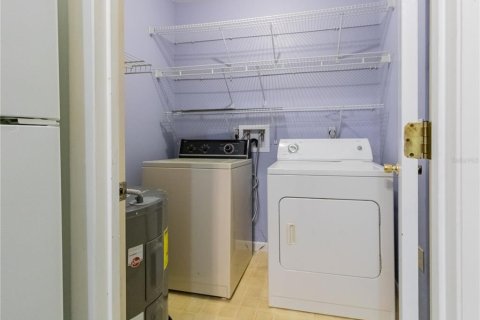 Casa en alquiler en Gainesville, Florida, 2 dormitorios, 82.4 m2 № 2427576 - foto 8
