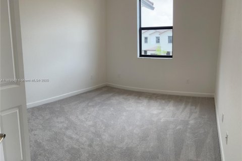 Townhouse in Pembroke Pines, Florida 3 bedrooms № 1890324 - photo 23