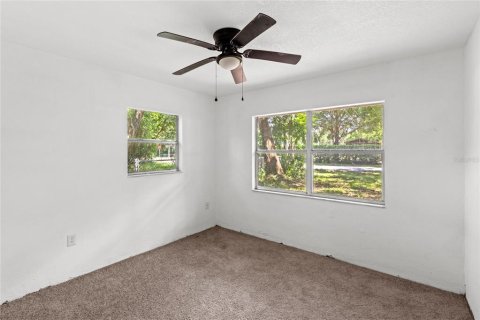 Villa ou maison à vendre à Winter Haven, Floride: 3 chambres, 91.79 m2 № 1804099 - photo 15