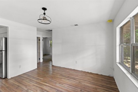 Villa ou maison à vendre à Winter Haven, Floride: 3 chambres, 91.79 m2 № 1804099 - photo 4