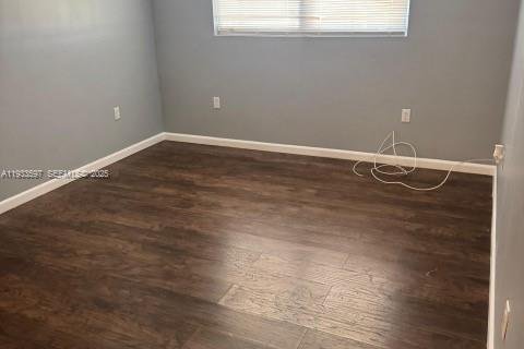 Condominio en alquiler en Lauderhill, Florida, 2 dormitorios, 90.58 m2 № 1992096 - foto 10