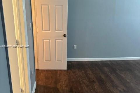 Condominio en alquiler en Lauderhill, Florida, 2 dormitorios, 90.58 m2 № 1992096 - foto 11