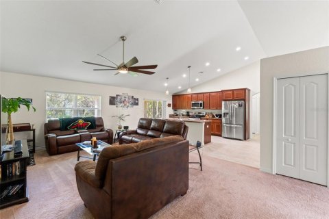 Casa en venta en Weeki Wachee, Florida, 3 dormitorios, 181.62 m2 № 1905130 - foto 12