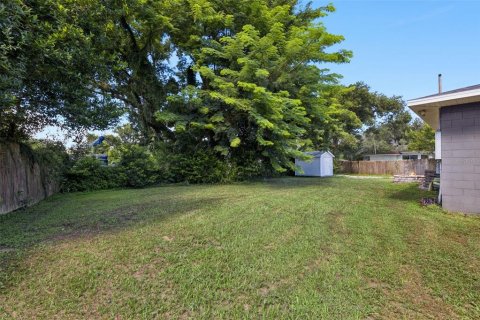Casa en venta en Mount Dora, Florida, 3 dormitorios, 125.7 m2 № 2383458 - foto 18