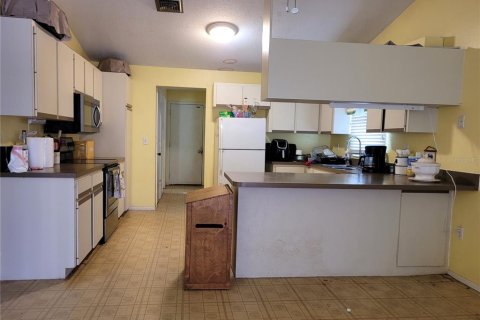 Casa en venta en Port Charlotte, Florida, 3 dormitorios, 162.76 m2 № 1670040 - foto 12
