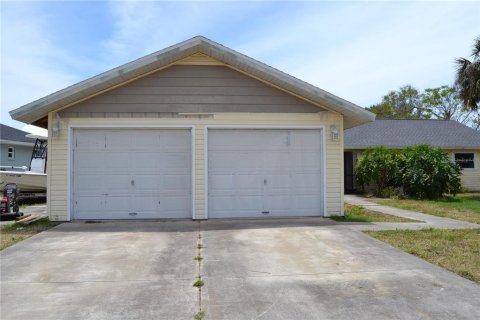 Casa en venta en Port Charlotte, Florida, 3 dormitorios, 162.76 m2 № 1670040 - foto 20