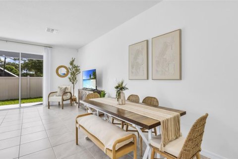 Touwnhouse à vendre à Sarasota, Floride: 3 chambres, 163.32 m2 № 1792763 - photo 5