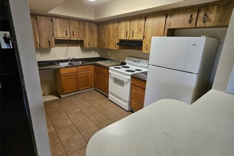 Appartement à louer à Winter Haven, Floride: 2 chambres, 95.88 m2 № 1907910 - photo 1