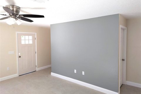Villa ou maison à vendre à Mulberry, Floride: 3 chambres, 114.08 m2 № 2306848 - photo 11