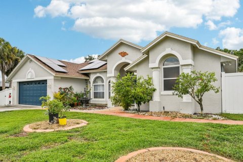 House in Port St. Lucie, Florida 3 bedrooms, 194.17 sq.m. № 2083014 - photo 5
