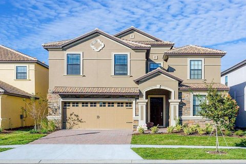 House in Davenport, Florida 8 bedrooms, 363.15 sq.m. № 2150485
