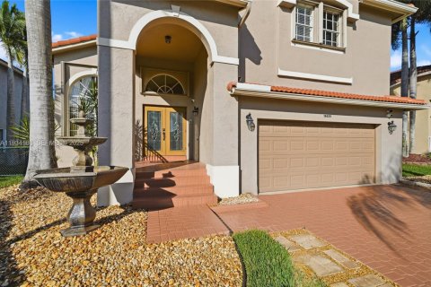 Casa en venta en Pembroke Pines, Florida, 4 dormitorios, 234.39 m2 № 1992320 - foto 4