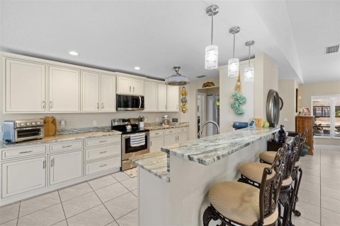 Villa ou maison à vendre à Punta Gorda, Floride: 3 chambres, 203.73 m2 № 2139002 - photo 10