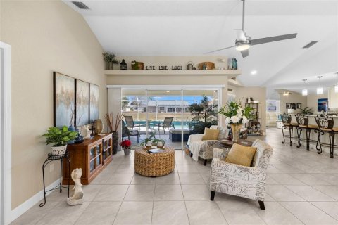 Villa ou maison à vendre à Punta Gorda, Floride: 3 chambres, 203.73 m2 № 2139002 - photo 2