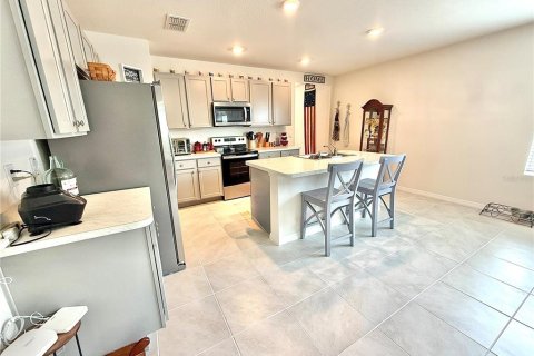 House in Edgewater, Florida 3 bedrooms, 150.04 sq.m. № 1782817 - photo 9