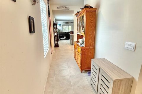 House in Edgewater, Florida 3 bedrooms, 150.04 sq.m. № 1782817 - photo 5