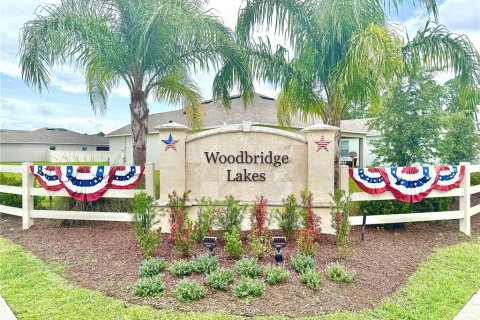 House in Edgewater, Florida 3 bedrooms, 150.04 sq.m. № 1782817 - photo 2