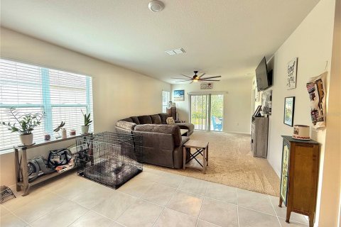 House in Edgewater, Florida 3 bedrooms, 150.04 sq.m. № 1782817 - photo 10