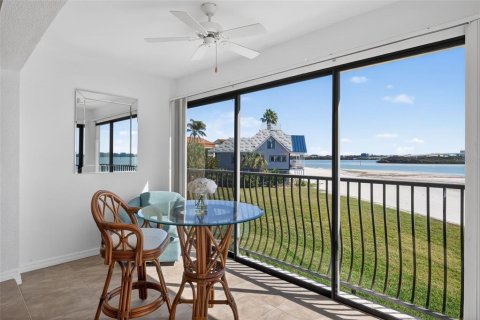 Condo in Clearwater, Florida, 2 bedrooms  № 2143732 - photo 7