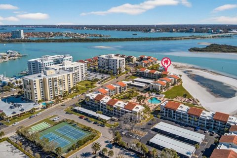 Condo in Clearwater, Florida, 2 bedrooms  № 2143732 - photo 4