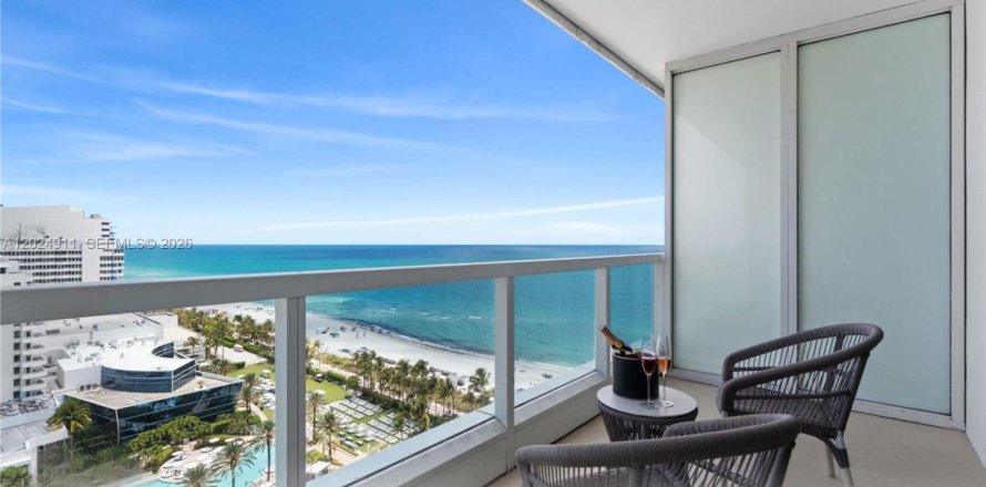 Studio in the Condo in Miami Beach, Florida  № 2086474