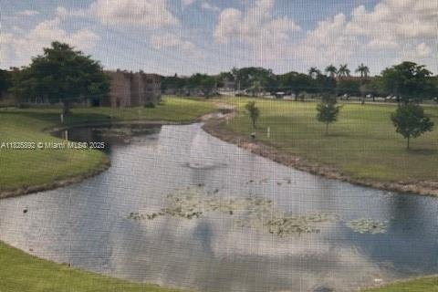 Condo in Sunrise, Florida, 2 bedrooms  № 1797546 - photo 16