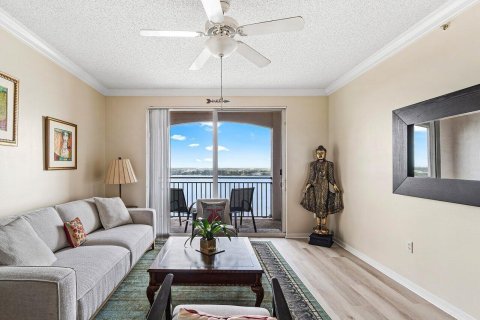 Condo à West Palm Beach, Floride, 2 chambres  № 2083208