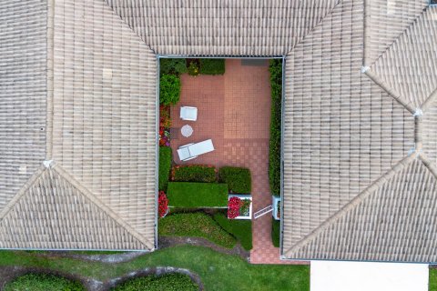 Купить виллу или дом в Палм Сити, Флорида 9 комнат, 227.33м2, № 2085123 - фото 11