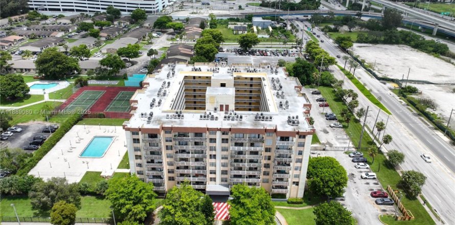 Condo à Miami, Floride, 1 chambre № 1941121
