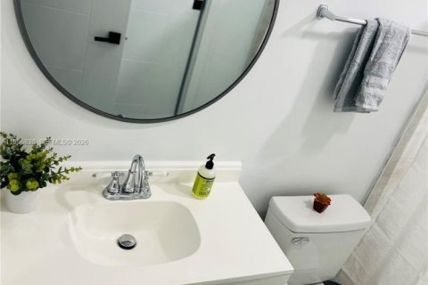 Casa en venta en North Miami, Florida, 3 dormitorios, 171.5 m2 № 2058725 - foto 6