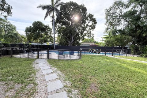 Casa en venta en North Miami, Florida, 3 dormitorios, 171.5 m2 № 2058725 - foto 19