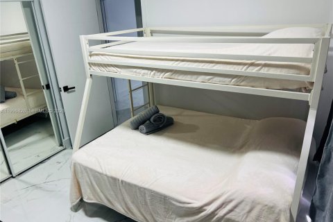 Casa en venta en North Miami, Florida, 3 dormitorios, 171.5 m2 № 2058725 - foto 15