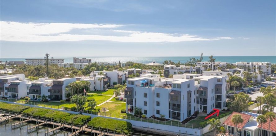 Condominio en Englewood, Florida, 2 dormitorios № 1816592